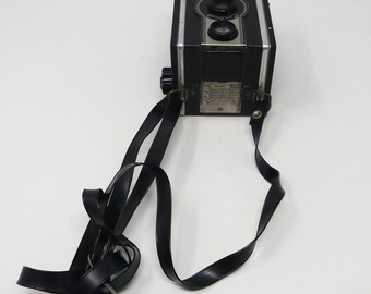 Vintage C. 1955 1950s Coronet D-20 Synchronised Model Roll Films