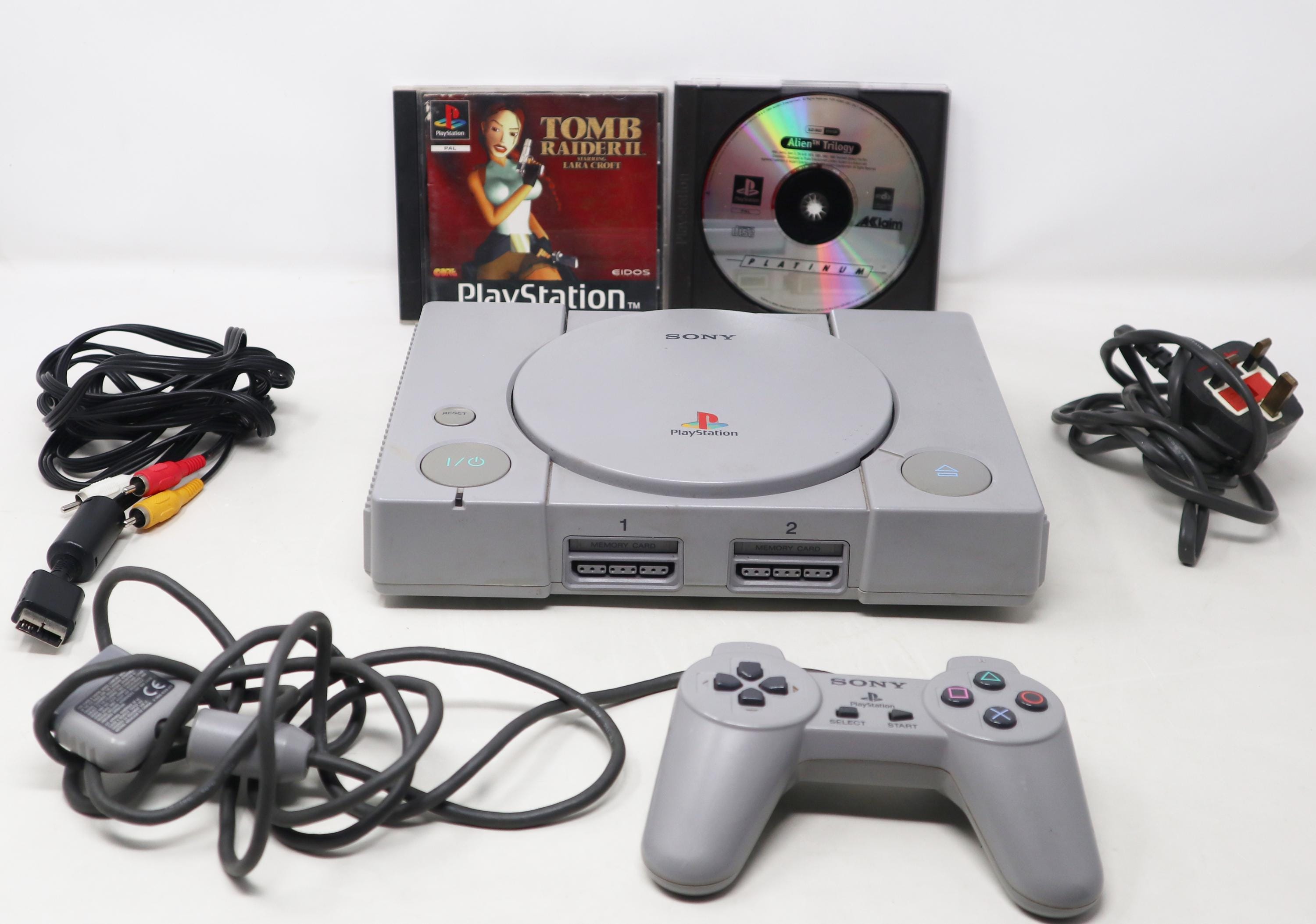 Vintage Sony Playstation 1 PS1 Pal Console SCPH-5502 Controller +