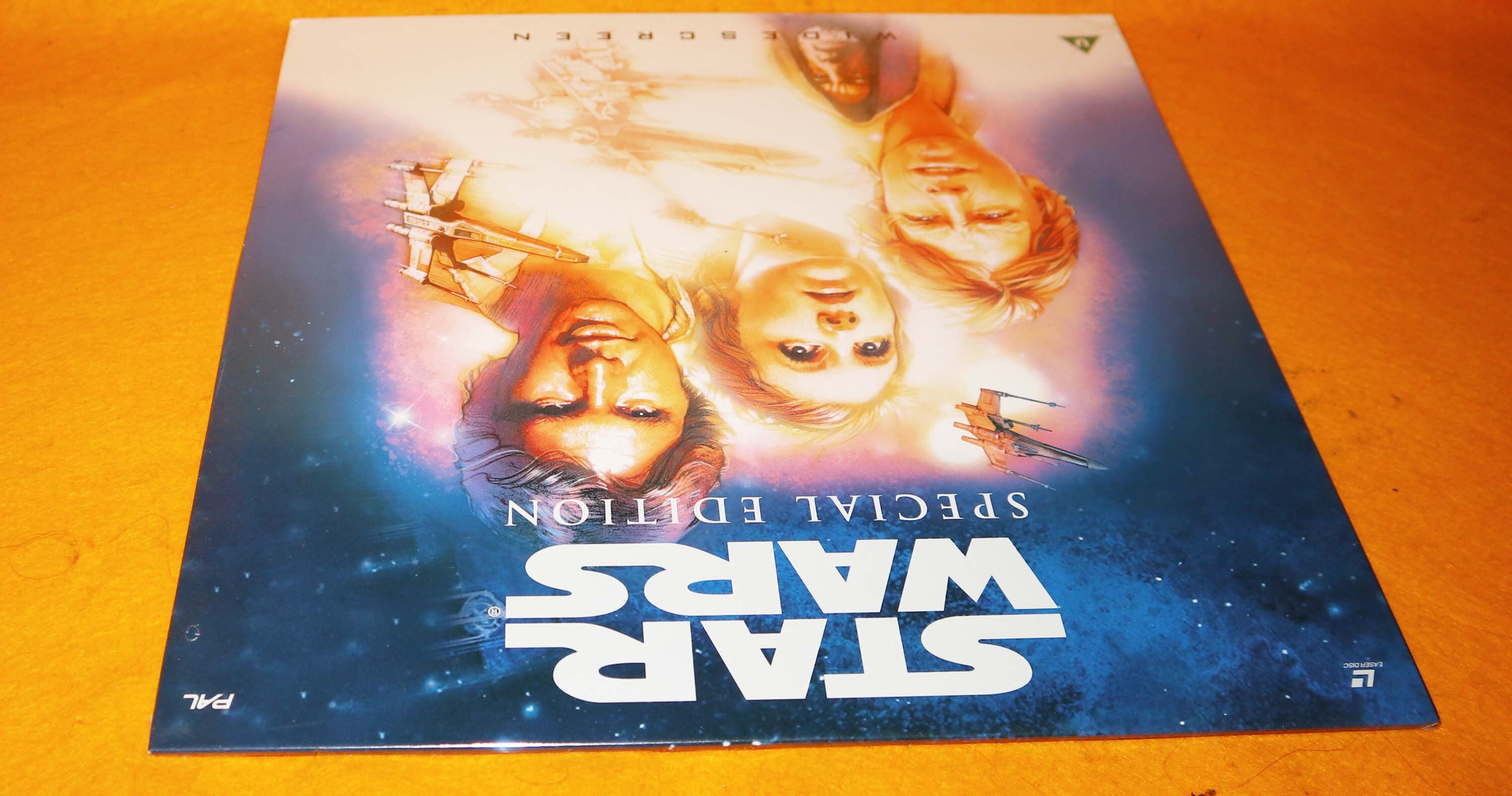スター・ウォーズ | レーザーディス | Special collection Amazon.com: Star Wars Trilogy Laser Disc Special Edition