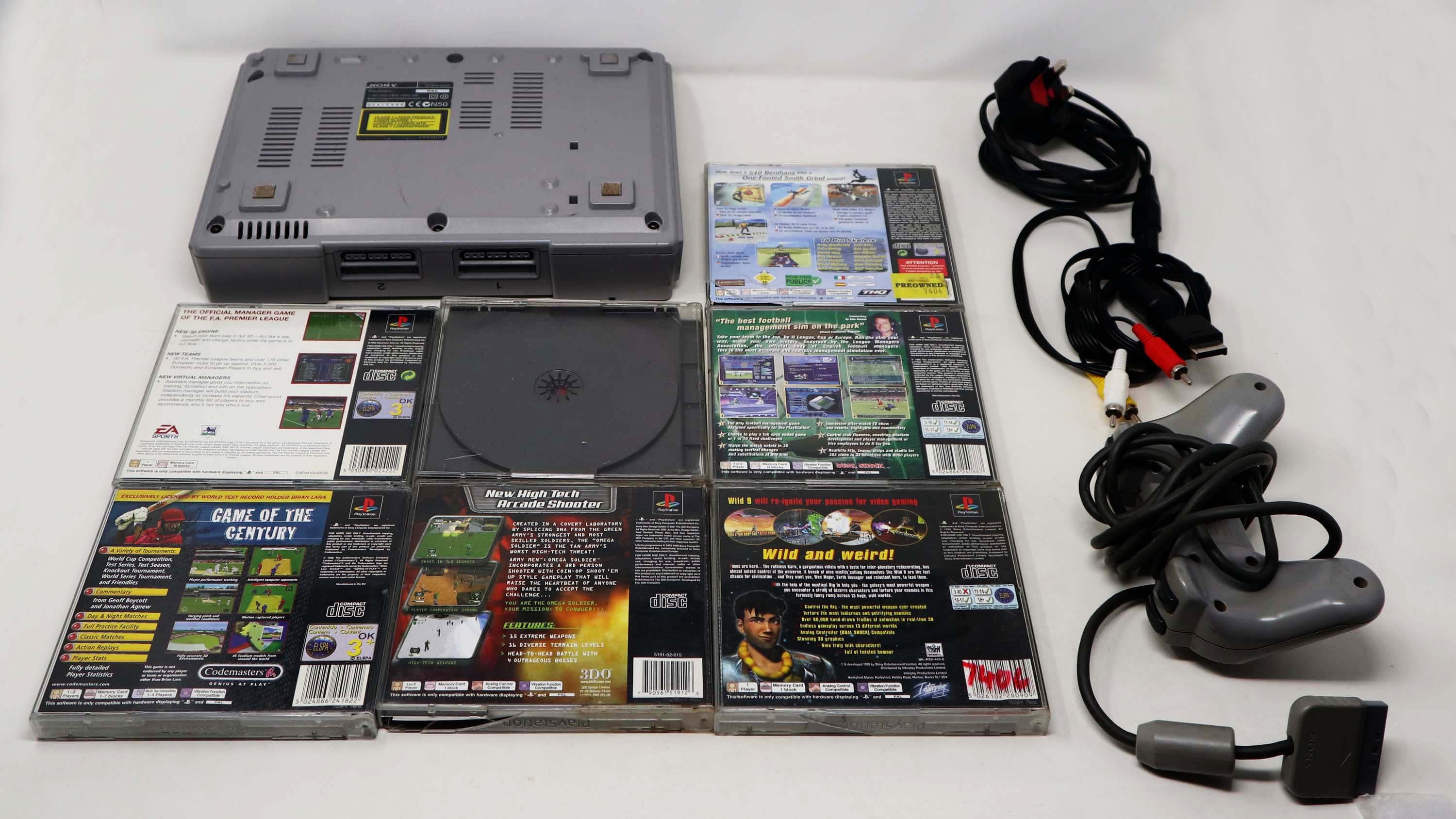 Vintage Sony Playstation 1 PS1 Pal Console (SCPH-5552) (fully