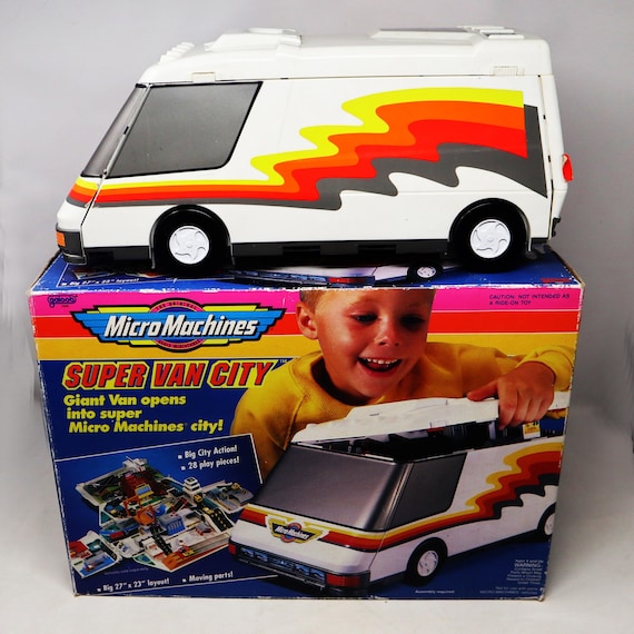 Vintage 1991 90s Galoob Micro Machines Super Van City Vehicle