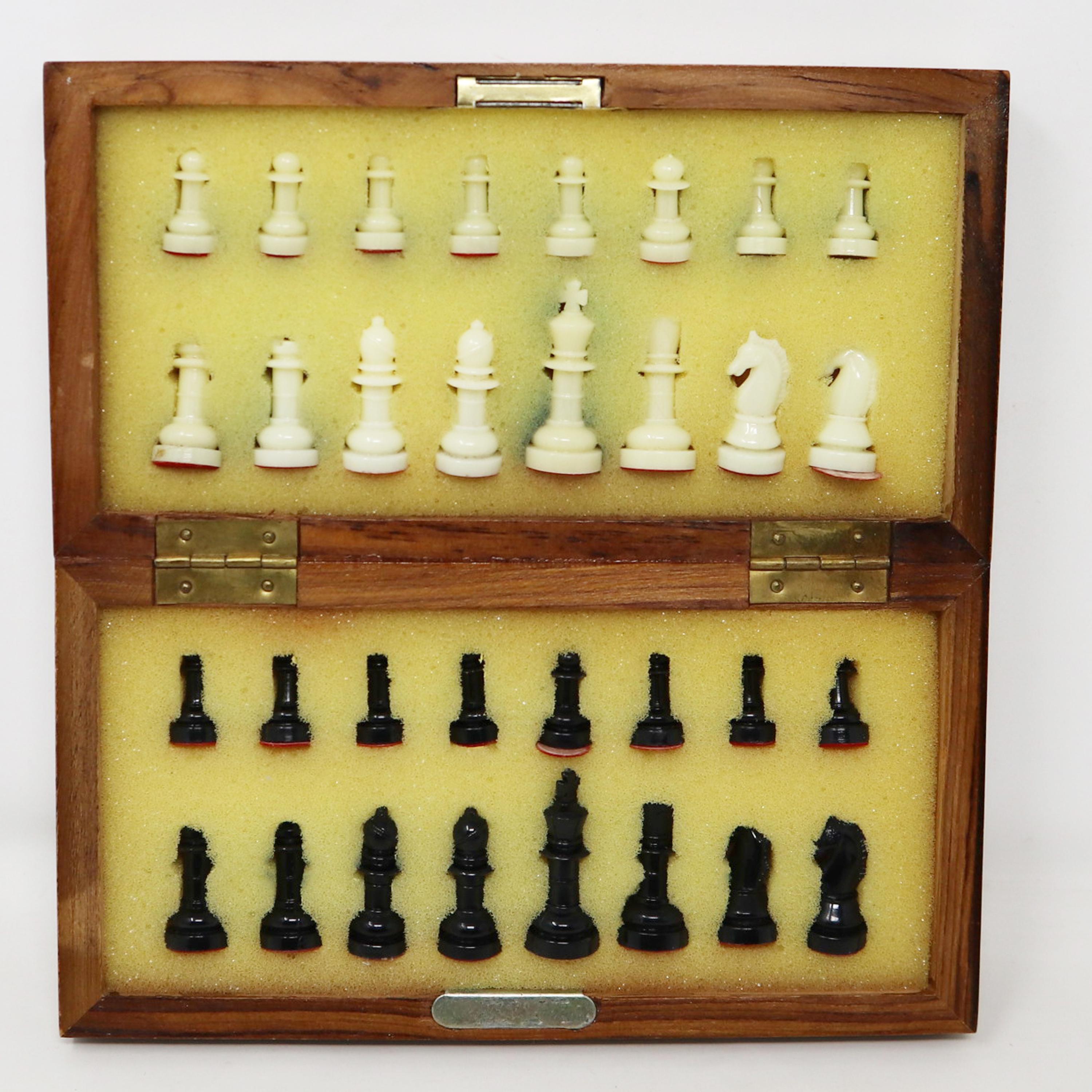 Vintage 1970s 70s Magnetic Chess Set Portable Board Game in
