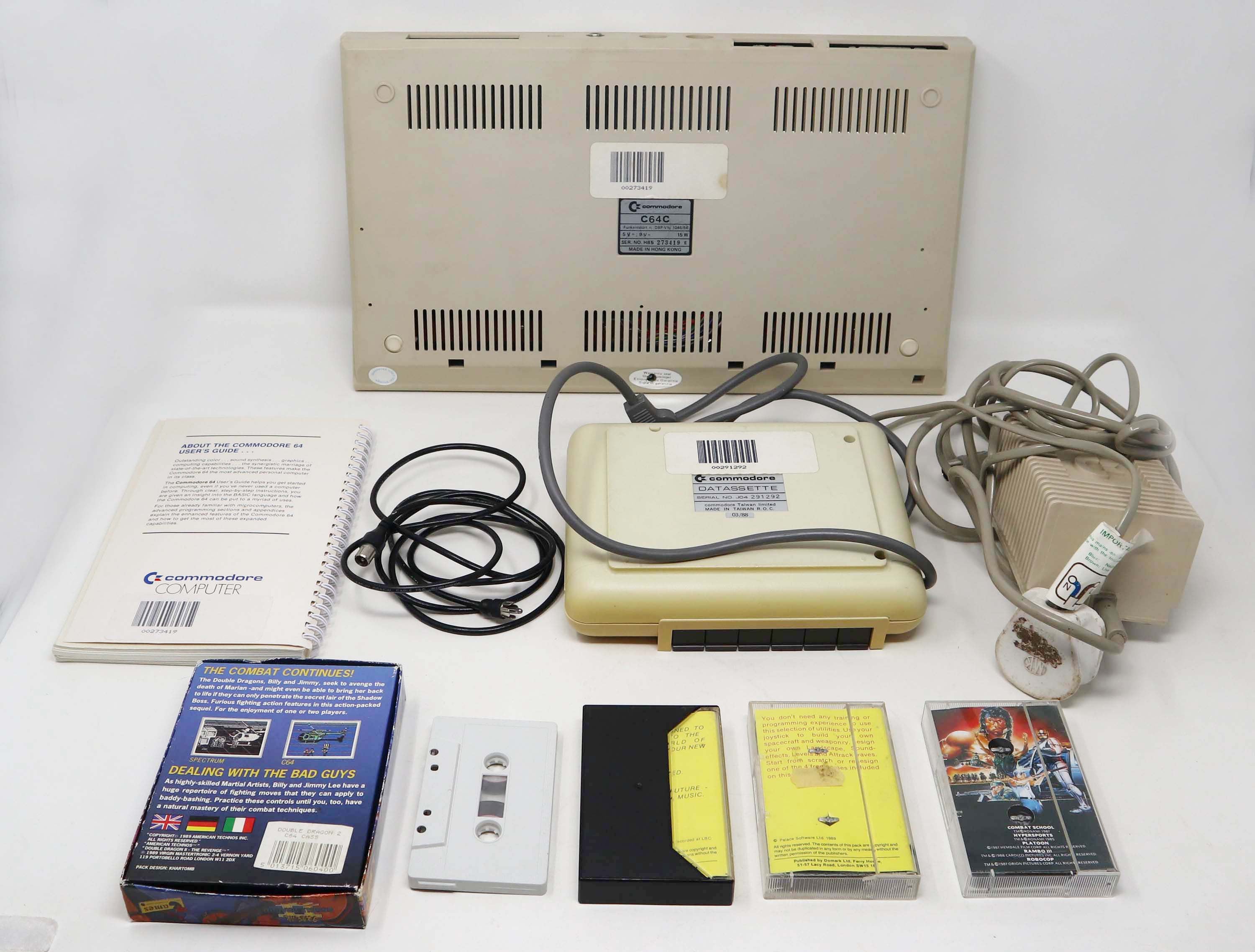 家庭用ゲームソフト HOLYWOOD COLLECTION [COMMODORE 64] 002 il_fullxfull.4419908198_25jh.jpg