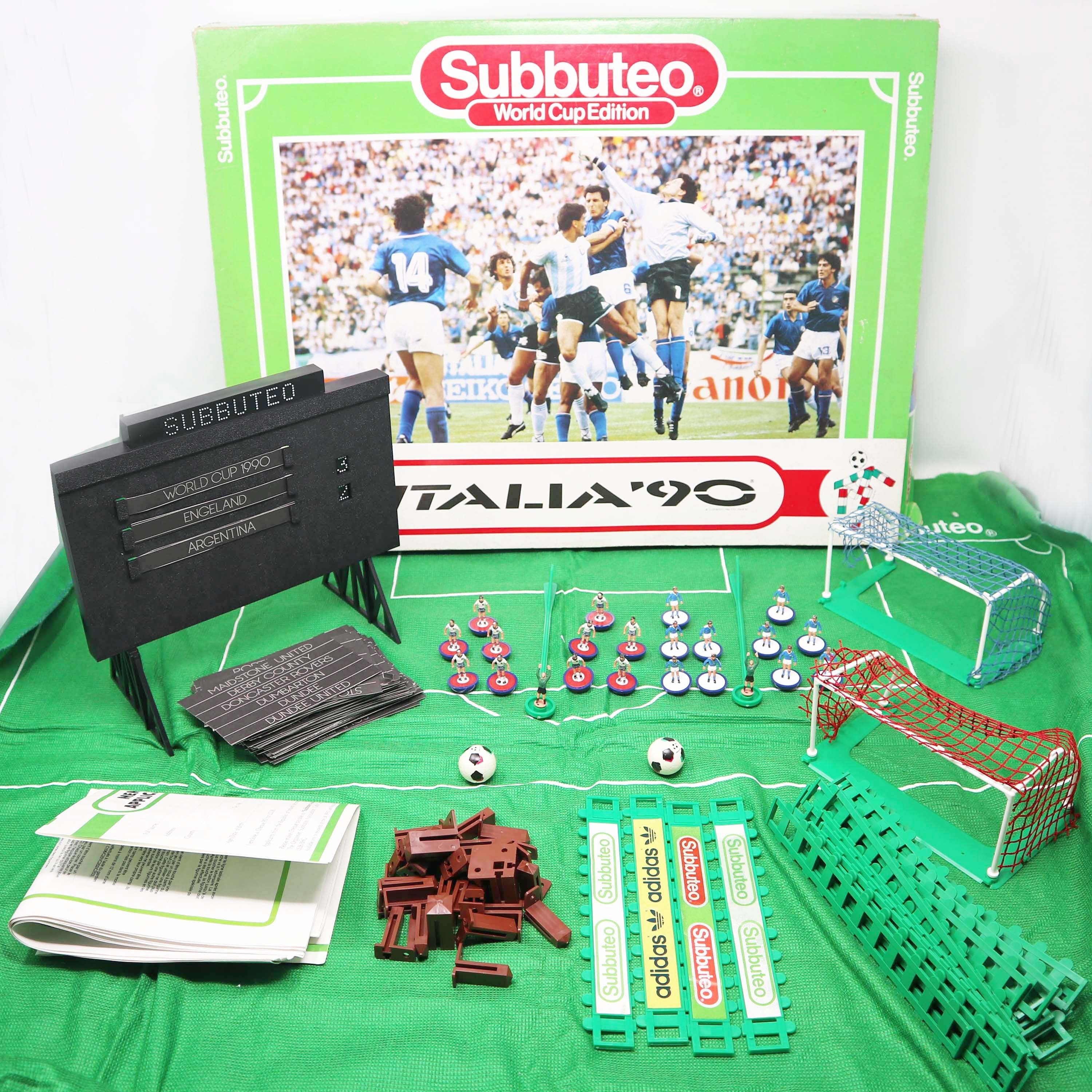 Vintage Subbuteo the Football Game World Cup Edition Italia Vintage Subbuteo the Football Game World Cup Edition Italia