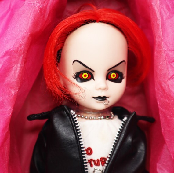 2002 Mezco Toyz Living Dead Dolls Series 3 Sheena 10 2002 Mezco Toyz Living Dead Dolls Series 3 Sheena 10