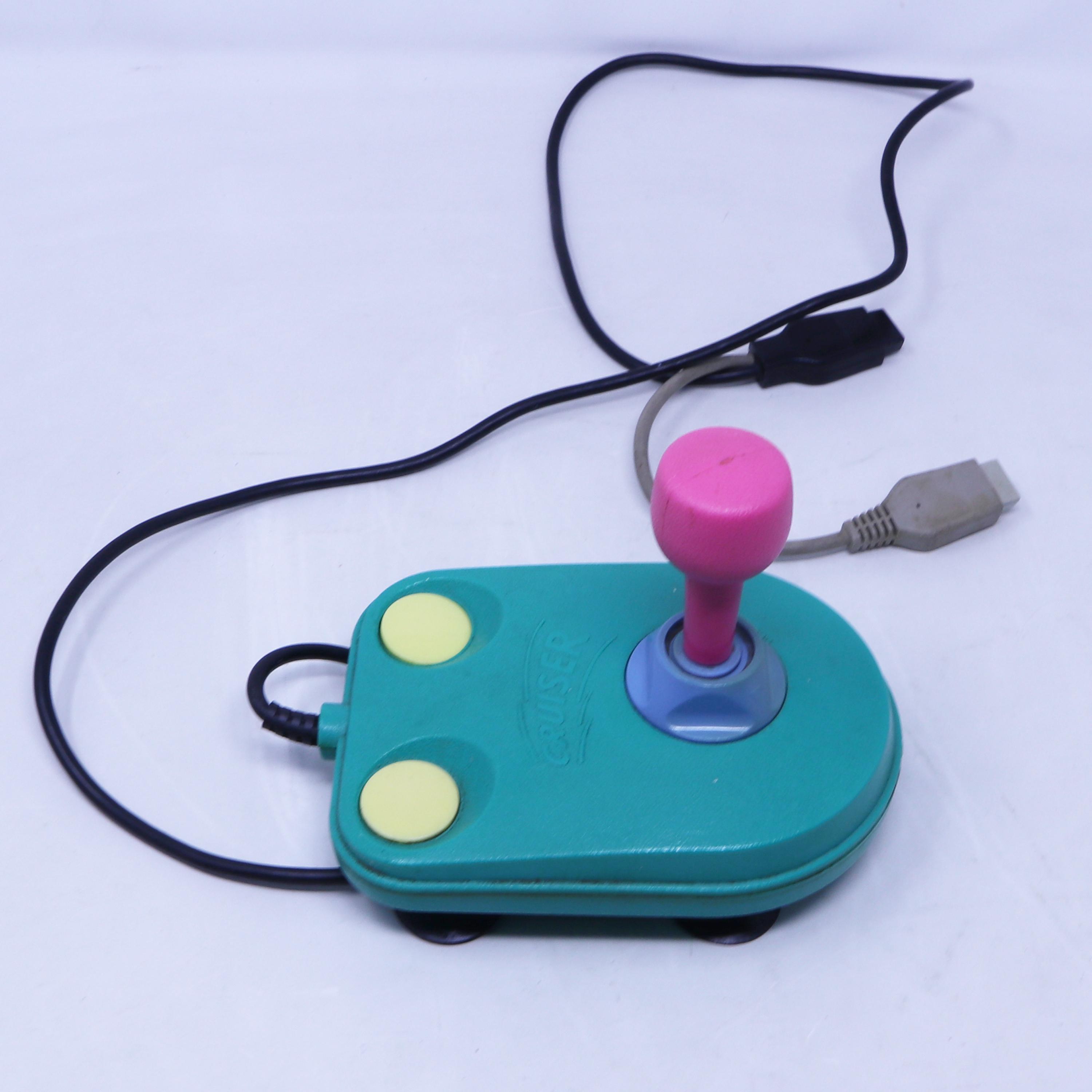 Vintage Cruiser Power Play 9-pin Amiga Atari Commodore 64 C64