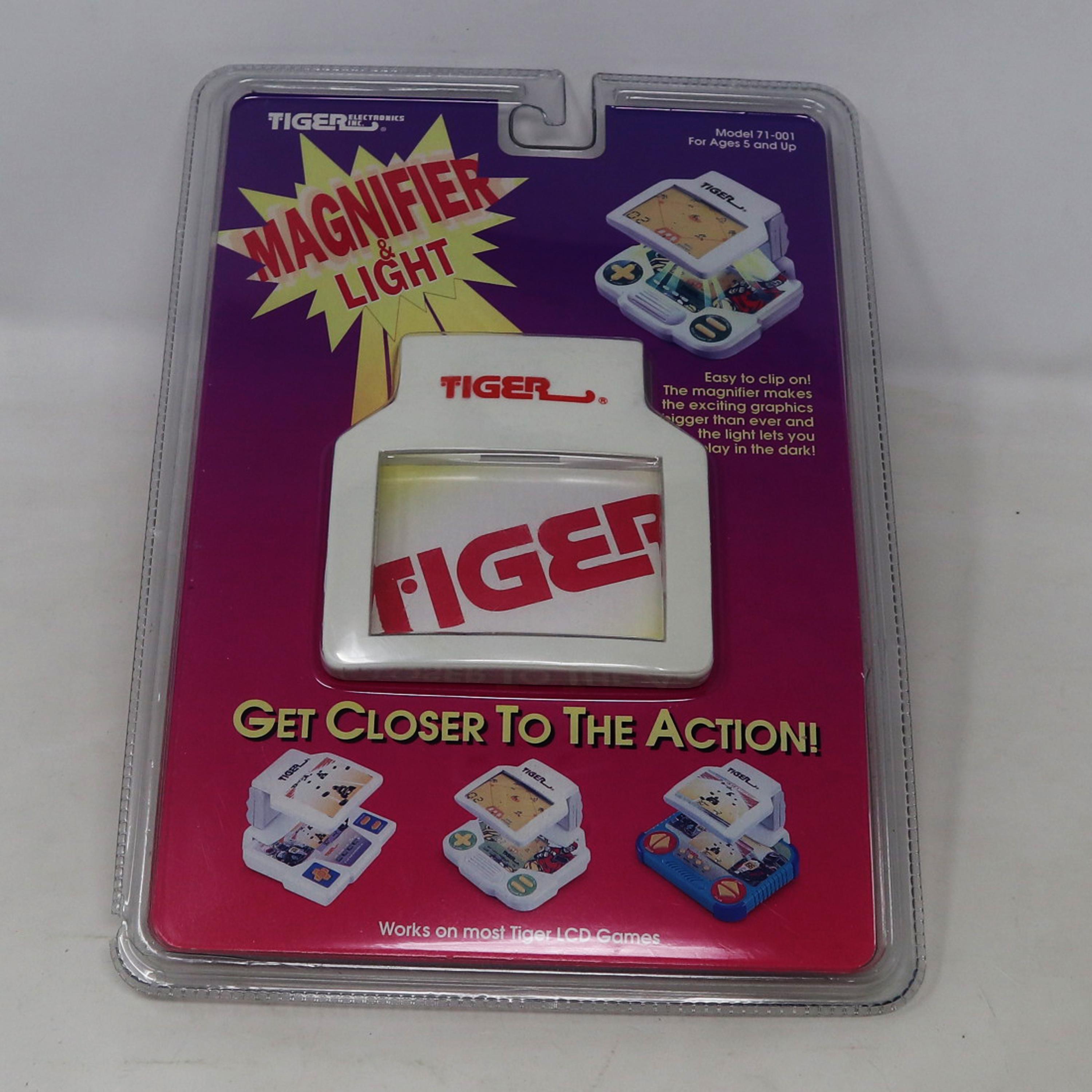 Tiger Electronics LCDゲーム　MAGNIFIER&LIGHT 在庫限り】 Tiger Electronics LCDゲーム MAGNIFIER&LIGHT