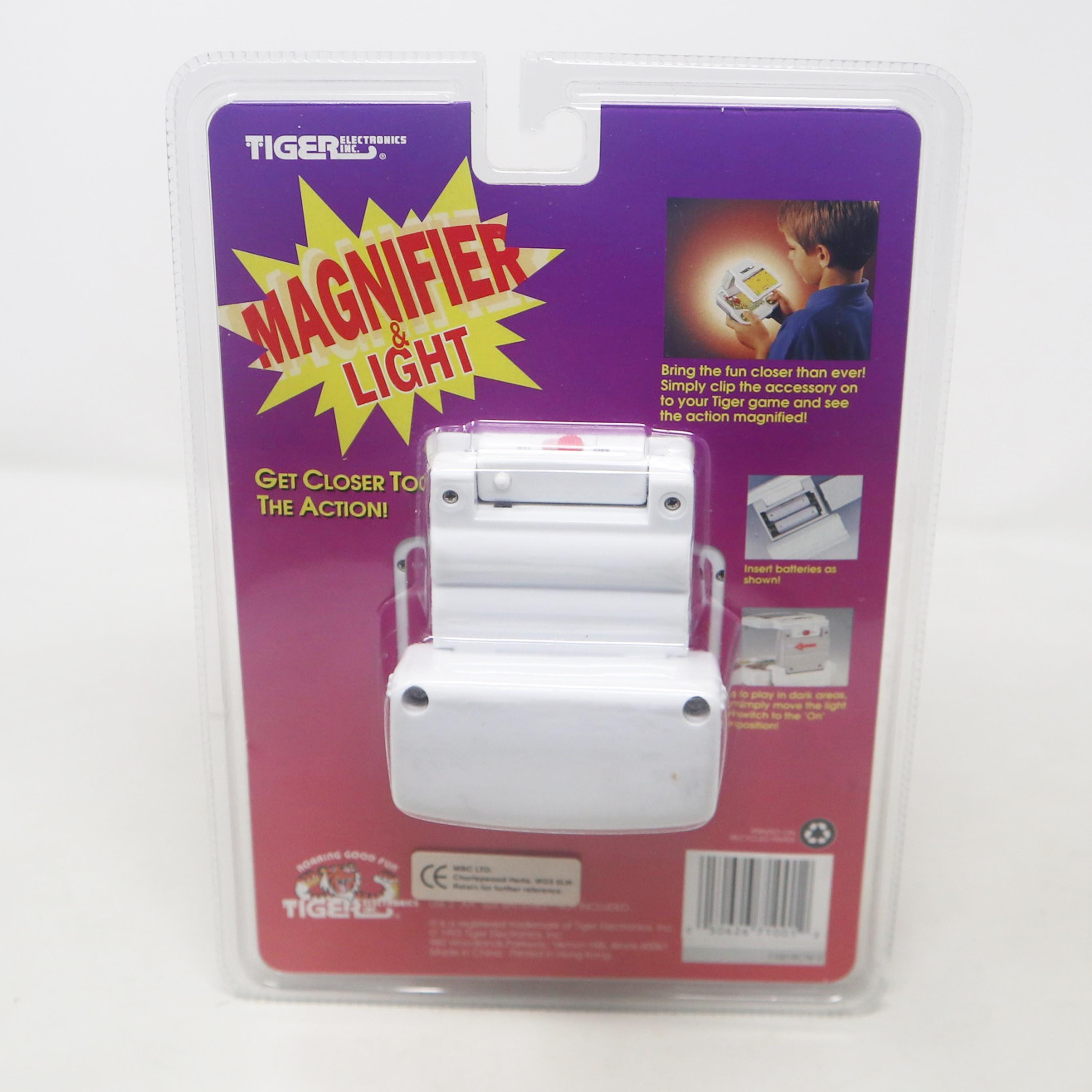 Tiger Electronics LCDゲーム　MAGNIFIER&LIGHT Vintage 1993 90s Tiger Electronics Magnifier & Light Clip on