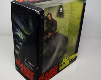 Vintage 2001 Hasbro Planet Of The Apes Thade Poseable Action