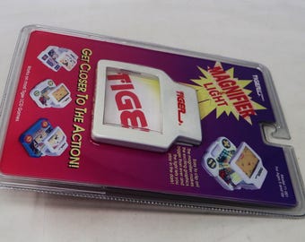 Vintage 1993 90s Tiger Electronics Magnifier & Light Clip on Works