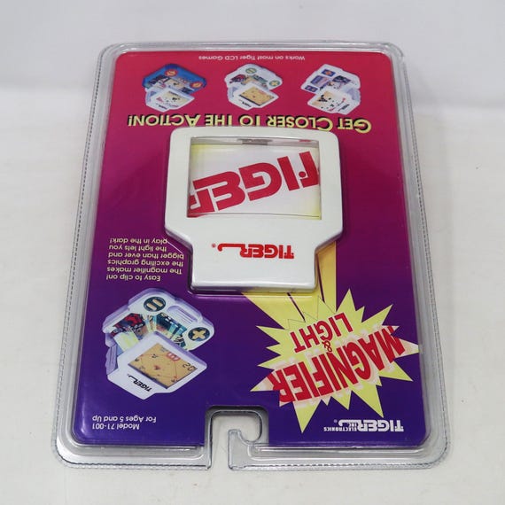 Vintage 1993 90s Tiger Electronics Magnifier & Light Clip on