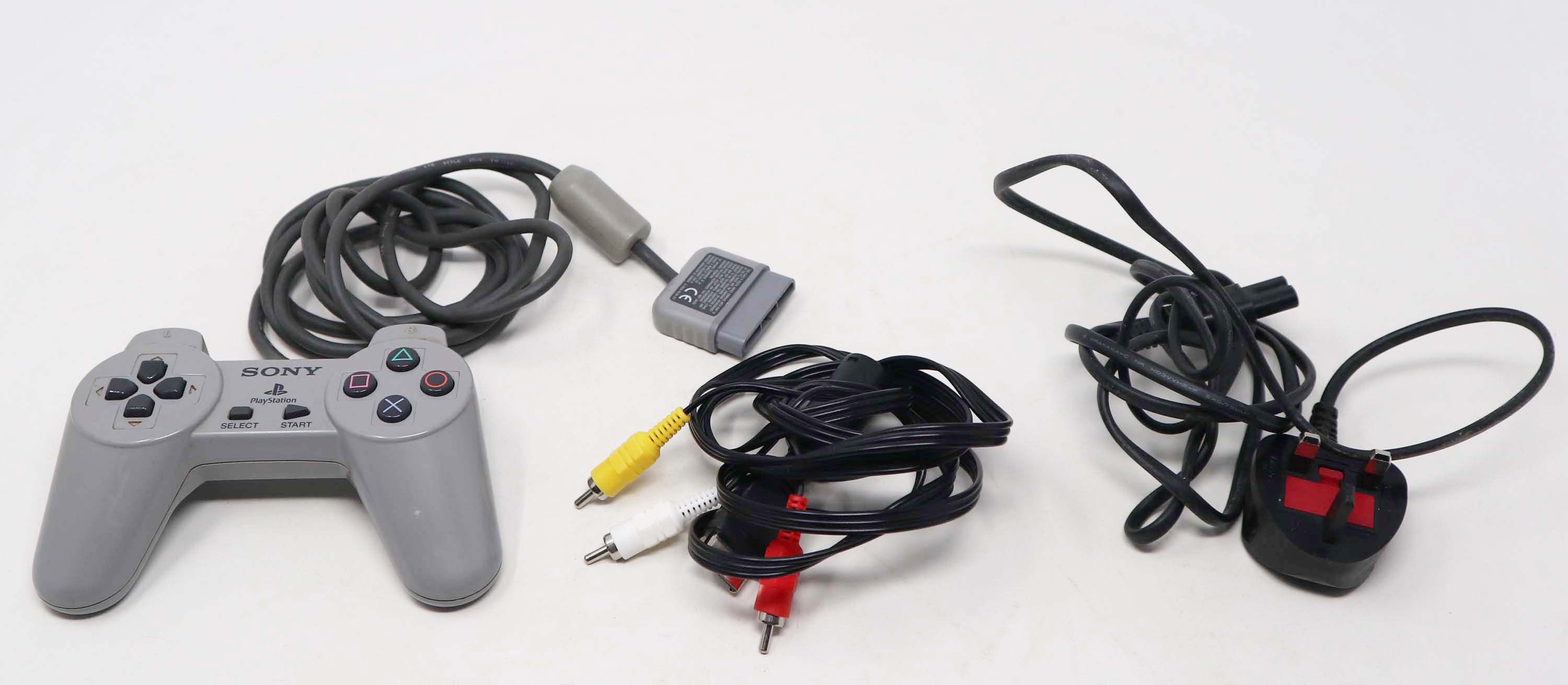 Vintage Sony Playstation 1 PS1 Pal Console (SCPH-5552) (fully