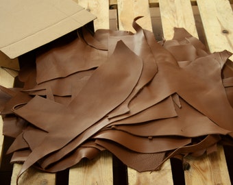 Cowhide scraps from our article Sedalin. Ideal for the manufacture of small and medium sized leather goods | SEDALIN