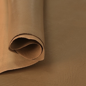 Lizard Embossed on cowhide leather, simulating the finish and appearance of the lizard, ideal for special leather goods | TEJUS