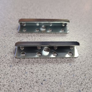 Pirelli Rubber Webbing Metal End Clips