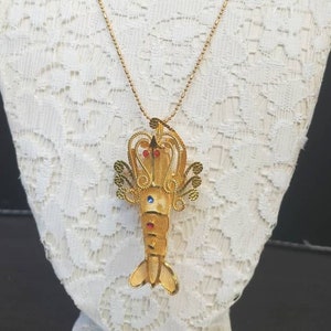 Lobster pendant 2024