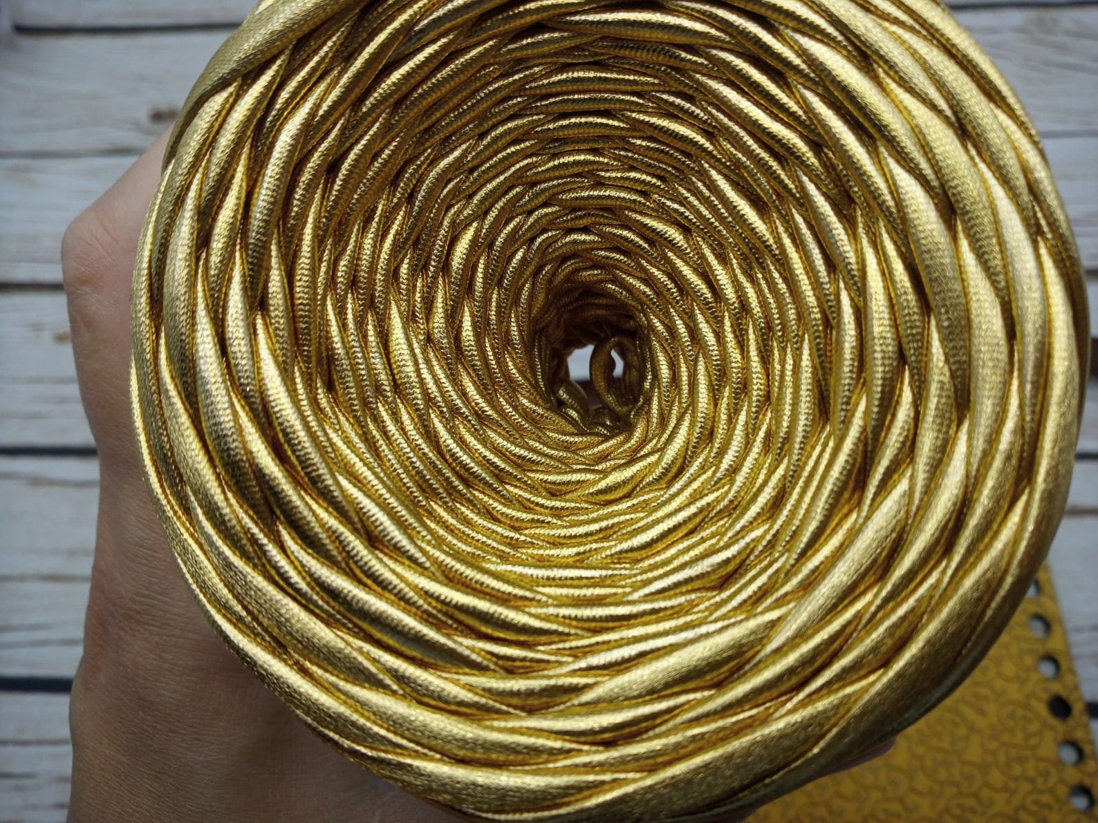 Metallic Yarn Gold Metallic Yarn Glossing Yarn Maccaroni Yarn Crochet