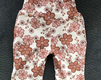 Retro, boho, floral rib knit bell bottoms, Baby toddler bells with matching headband.  Girls Flares/leggings.