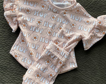 Floral Bunny Rib Knit Baby Outfit: Bummies & Headband