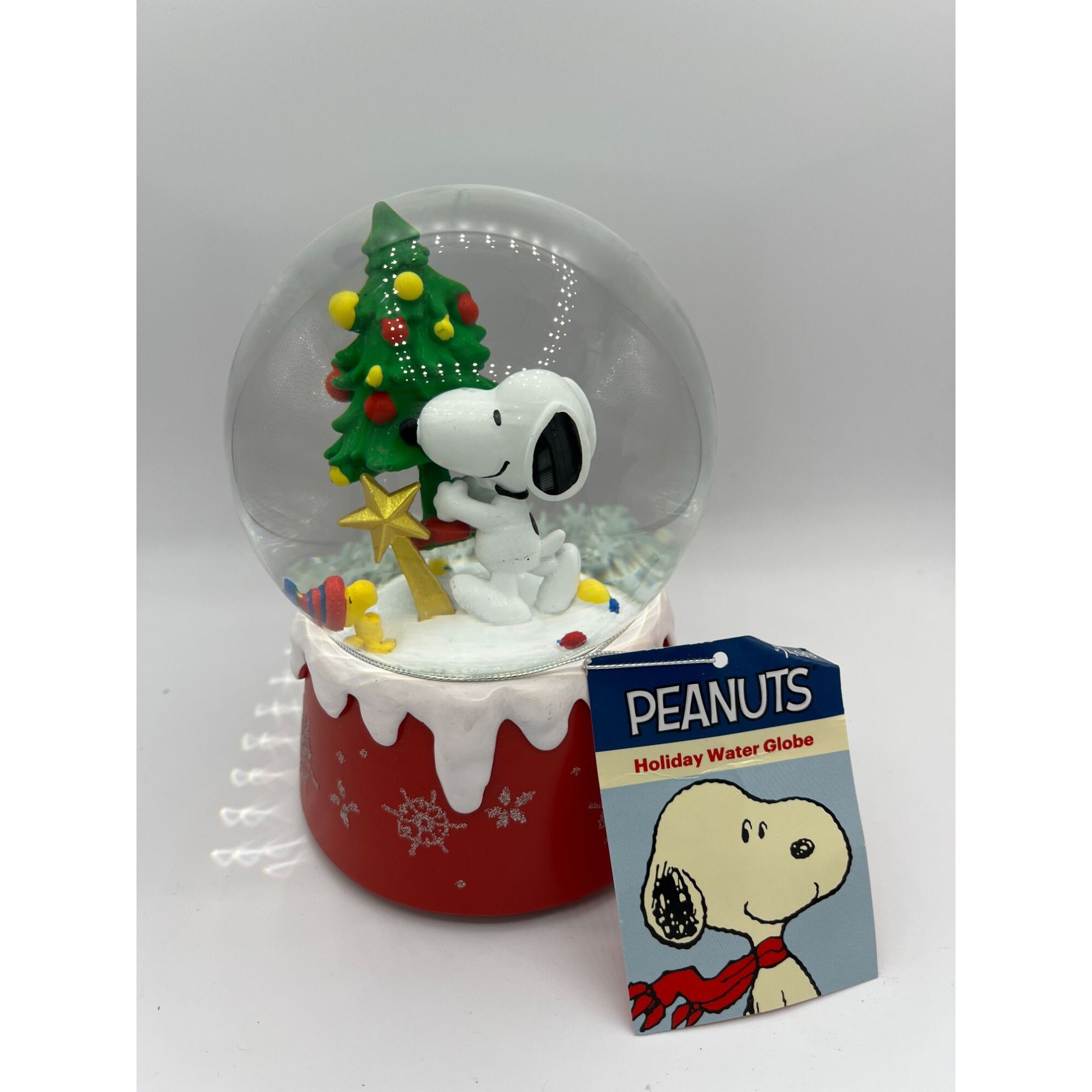 Roman Peanuts Charlie Brown And Snoopy O Christmas Tree Musical Water