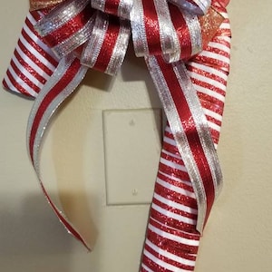 Unique wreaths and candy cane wreaths. Wreaths for all occasions.