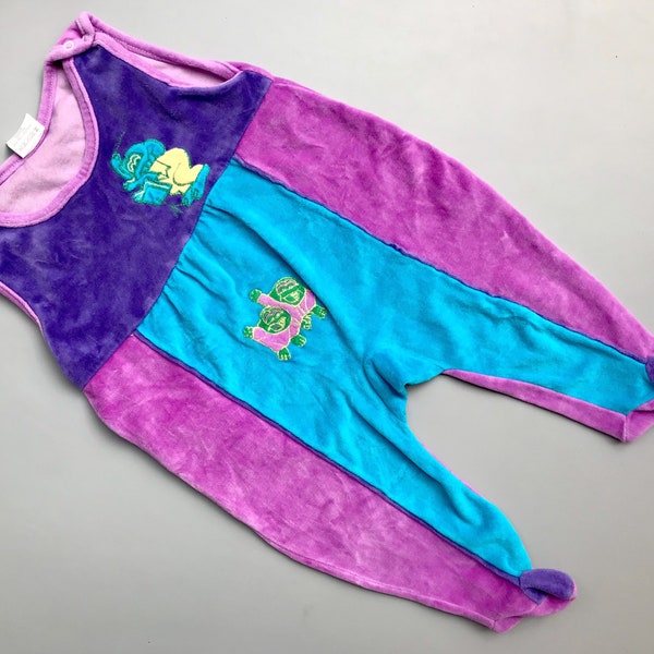 Vintage velour 6-9 months purple footed dungarees overalls 1990s baby girl frogs elephant