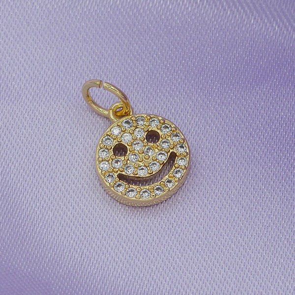 Cubic Happy Face Charm, Gold Smile Face Charms, Emoticon Tiny Face in Gold Round Charm, Dainty Micro Pave charm 90s Trend Jewelry