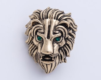 Gold 28.5mm Lion Animal Pin Brooch Vintage Style Lion Head with Emerald Green Eyes Pin Accessory for Coats Bags and Scarves | BH-062