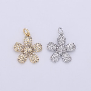 Gold  daisy charm micro pave flower charm, clear cubic charms, cz gold colorful charm, dainty minimalist jewelry supply, c-925