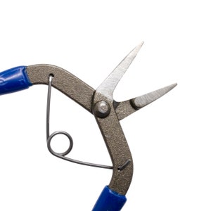 Basic Flat Nose Pliers, Jewelry Making Tools Blue Ergonomic Grip Handles Return Leaf Spring SP-008