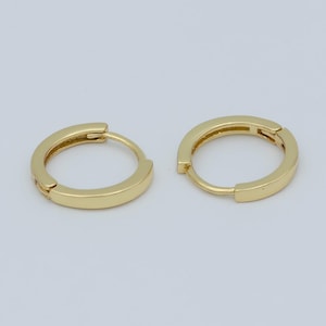 1x minimalist huggie hoop earring tiny round huggie earring minimal cartilage huggie hoop 14k  goldfilled earring silver, rose gold, leo-831