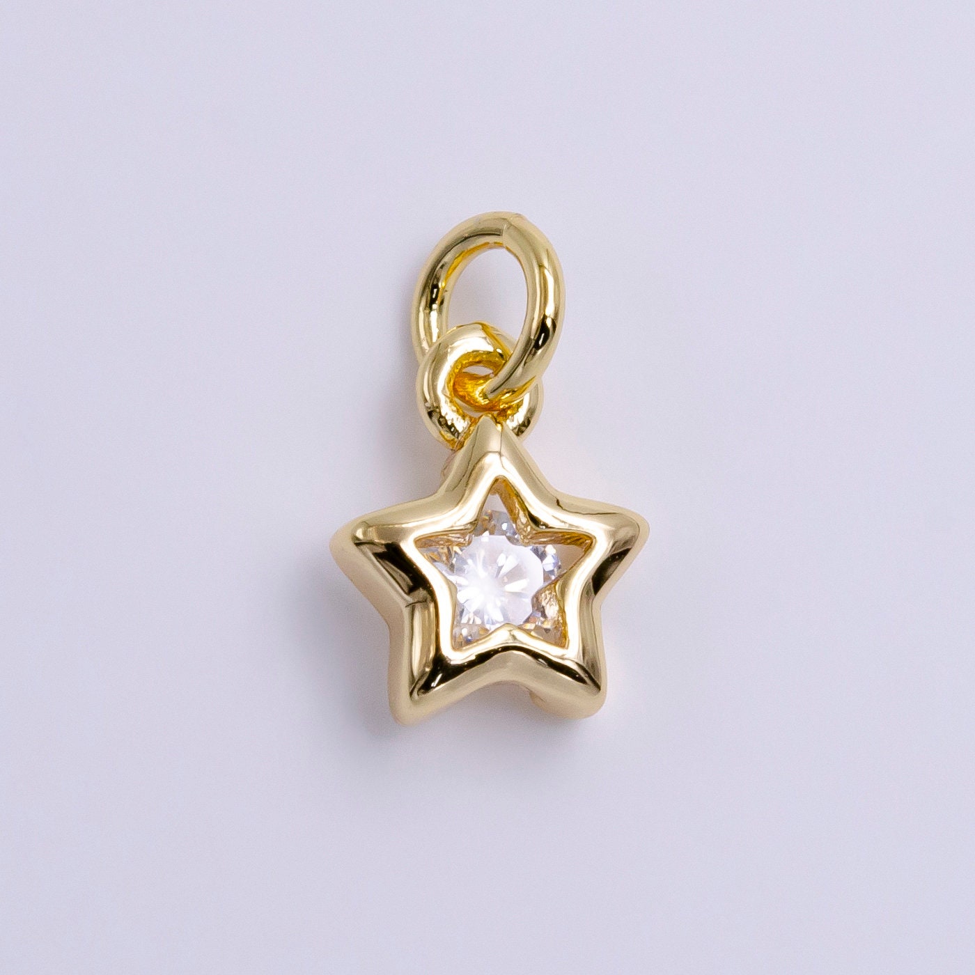 Mini Star Charms | Enameled Star Charm | Enamel Pendant | Tiny Star Drops | Kawaii Planner Charm | Pastel Kei Jewellery Making (5pcs / Gold & White /