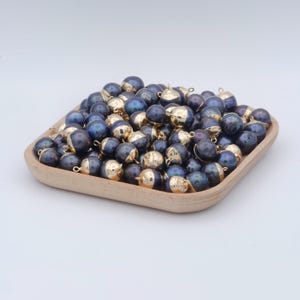 1x peacock iridescent rainbow freshwater pearl charm with gold plated edges for wedding minimalist elegant jewelry supply p-1819
