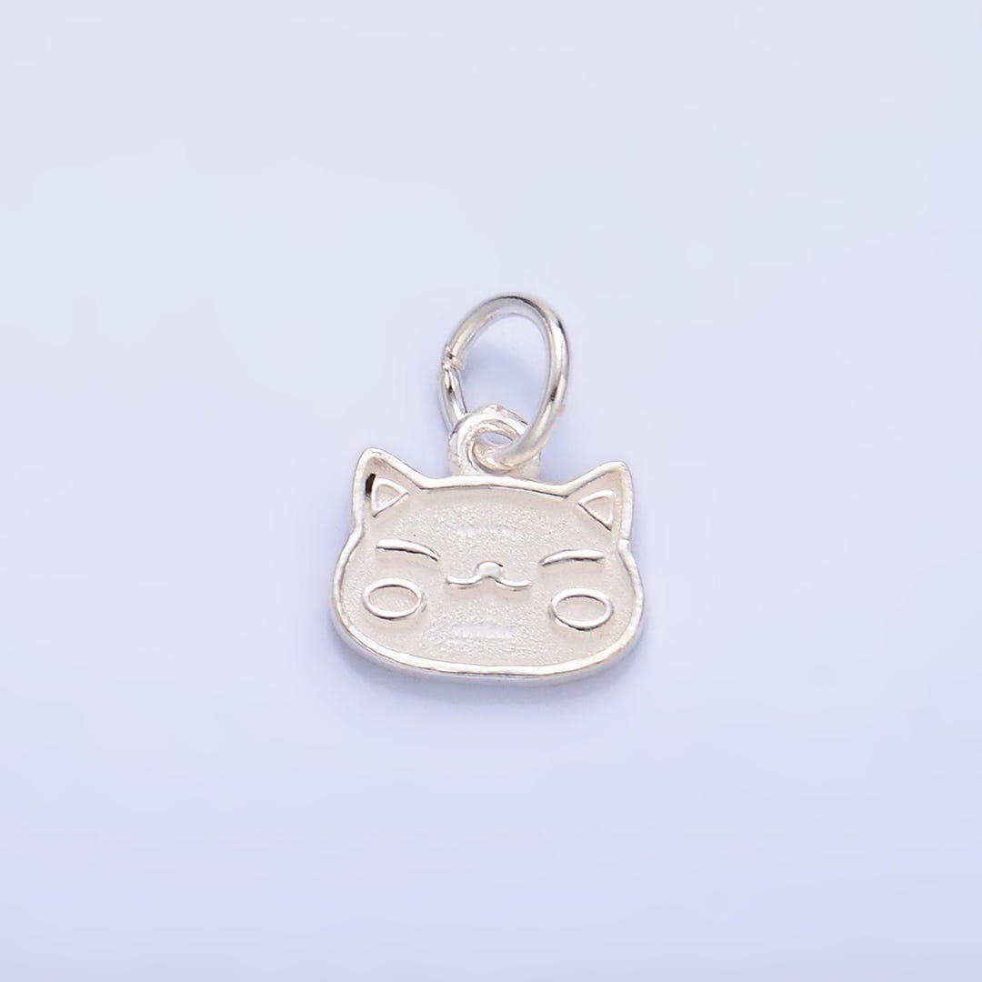 Mini Cute Japanese Maneki-neko Cat Charm in Sterling Silver