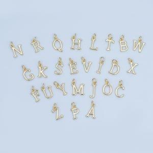 Dijes de letras doradas minimalistas, dijes personalizados, dijes de iniciales, dijes de pulsera, mini dijes colgantes para dije de collar A-043