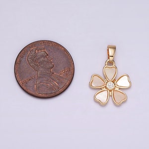 14k Gold Filled Shell Pearl 5 Petal Flower Pendant Minimalist Floral ...