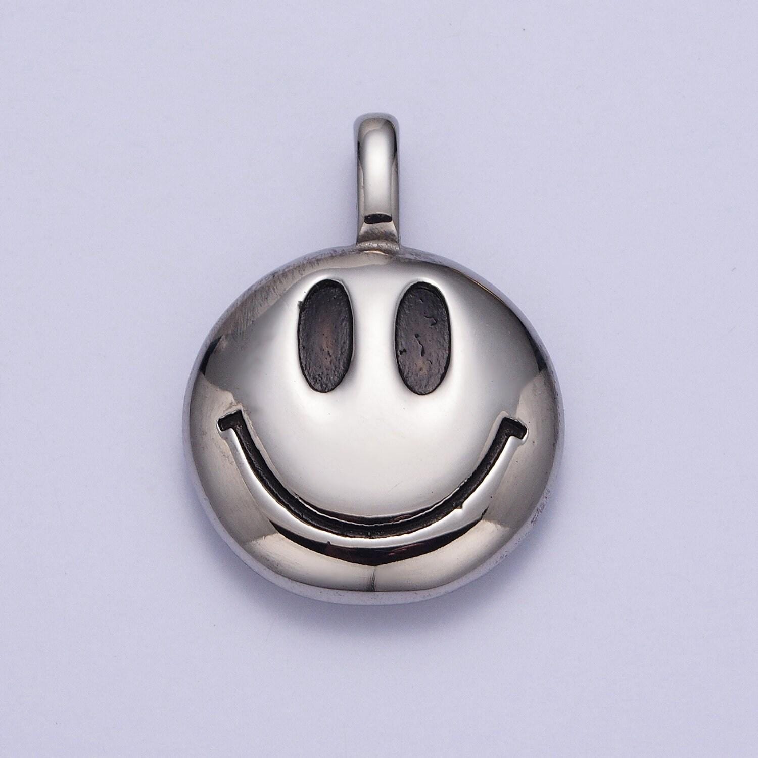 Round Emoticon Face Stainless Steel Charm Pendant in Gold & Silver