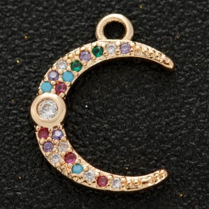 Dainty crescent moon charm celstial jewelry micro pave moon shape curve gold pendant for necklace earring bracelet supply