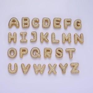 Delicado colgante de collar con letra de globo, colgante con inicial de circonita cúbica en forma de burbuja y micro pavé, collar con letra de oro 3D, joyería personalizada a1171