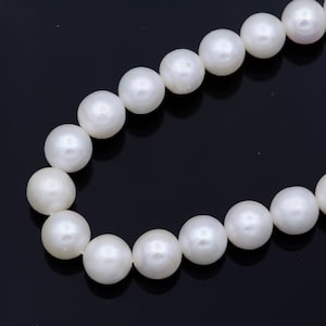 8mm Full Strand AAA Genuine High Quality Luster Natural White Freshwater Pearl Beads,Genuine Cultured Round White Freshwater Pearls