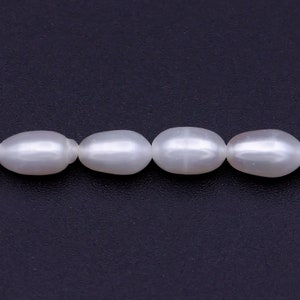 Small Hole Pearls Beads Genuine Freshwater Pearl 4.6-5.2mm Small Potato Oval Rice Pearl per Strand Wholesale WA-816