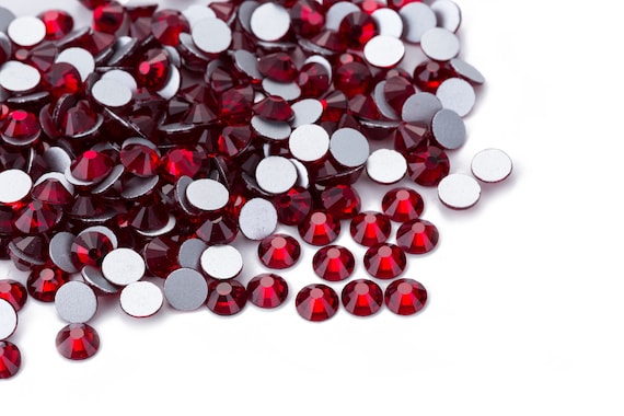 High Quality Crystal Ruby Red Rhinestones Dark Red Loose Flat Back No Hot  Fix Bead Size Ss 10/ Ss 12/ Ss14 / Ss16 / Ss20 / Ss30 / Ss34, Siam 