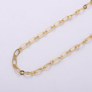 Gold oval chain by yard, o link chain, rolo wholesale bulk roll chain for bracelet, necklace, anklet jewelry making, 152