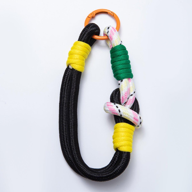 Gate Key Chain Handmade Multicolor Knot Cord Chain Phone Strap Push Gate Keychain ...