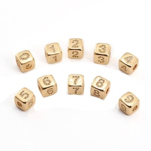 Cuentas con números iniciales de oro de 9 mm, cuentas 1, 2, 3, 4, 5, 6, 7, cuentas con números arábigos, dijes en forma de bloque de dados micropavé para suministro de collares y pulseras de 0 a 9 años