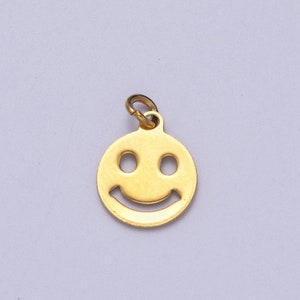Mini Gold Stainless Steel Happy Face Charms Pendant Highly polished