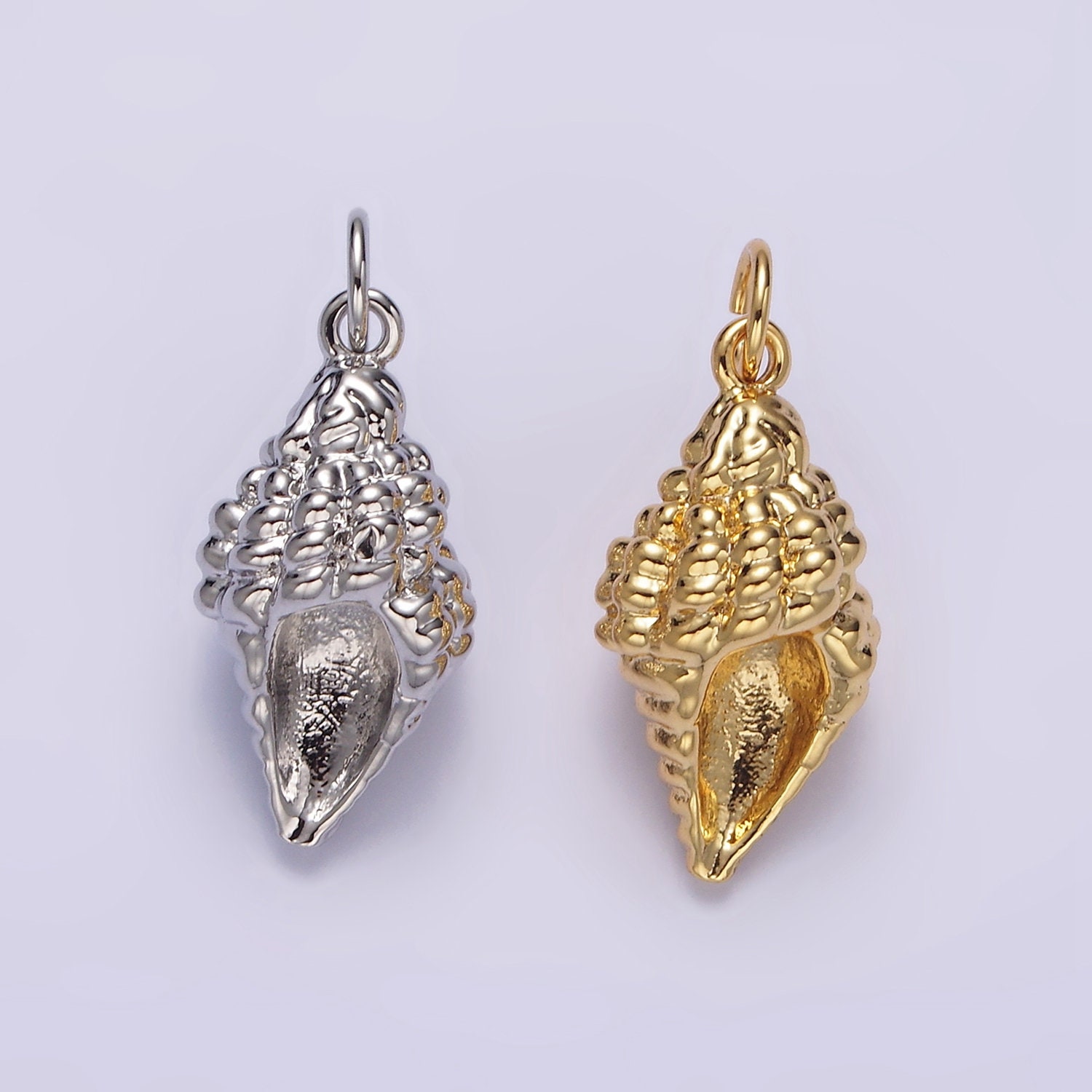 14K Gold Filled 20mm Ocean Clam Sea Shell Add-on Charm in Gold