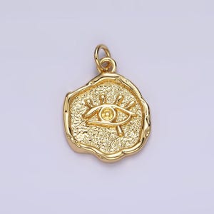 14k gold filled evil eye hammered textured stamped round charm | n1035