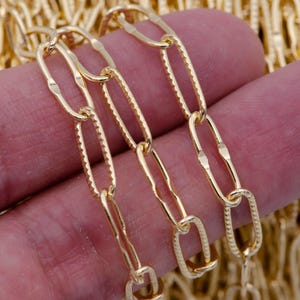 14k ゴールド フィルド未仕上げサンバースト & テクスチャ ペーパー クリップ ユニーク チェーン、卸売大量販売ロール チェーン 1 ヤードあたり | roll-712