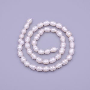 Genuine white freshwater potato baroque pearl fresh water classic white pearl bead by strand wholesale pearl 5-6mm wa-1314